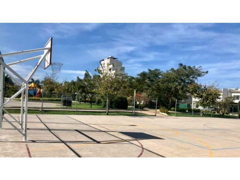 PROPIEDAD EN LA PRIMAVERA — foto 3