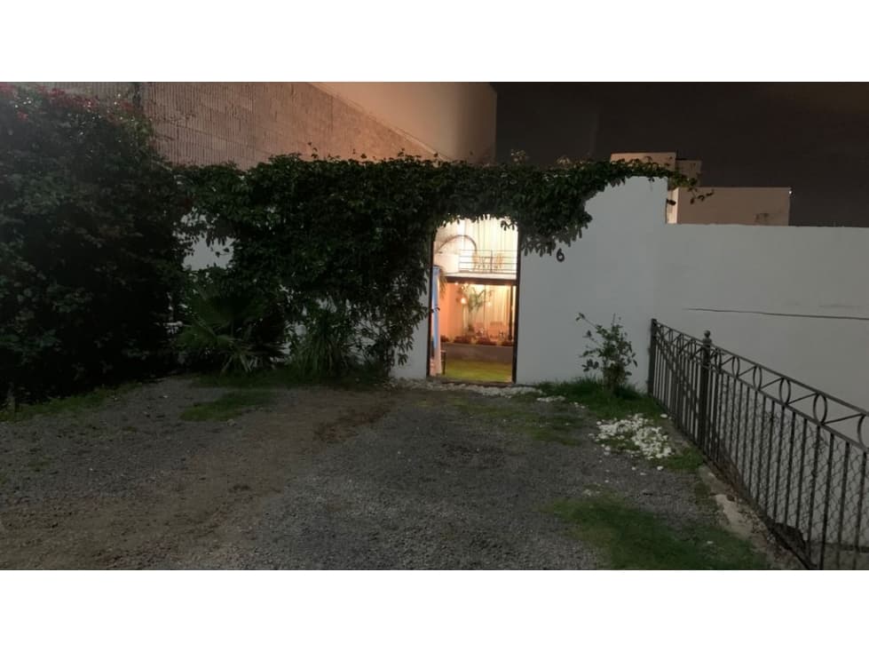 Casa con 5 bodegas para renta — foto 3