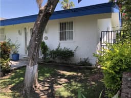 BRICASA. Casa de Verano en Fraccionamiento Los Amates