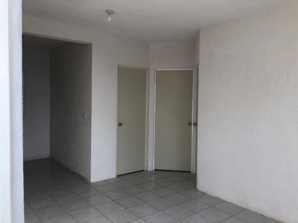 DEPARTAMENTO EN VENTA EN FRACC LA FLORA — foto 2