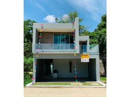 CASA EN VENTA, FRACCIONAMIENTO TROPIKOS