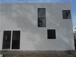 CASA ENCINO NUEVA CON DISEÑO MODERNO, EN EL PARQUE DE GRAND FLORA