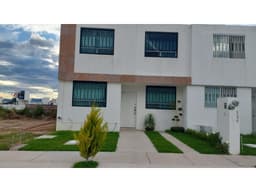 Venta Casa en los Naranjos