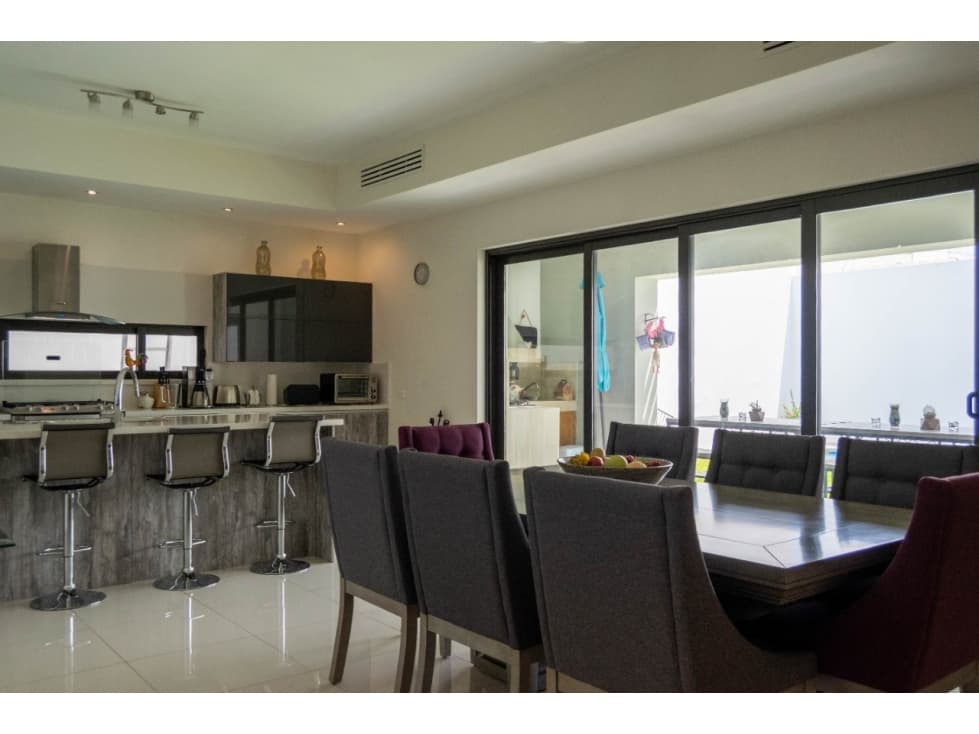 Casa en venta en Los Santos Residencial — foto 4