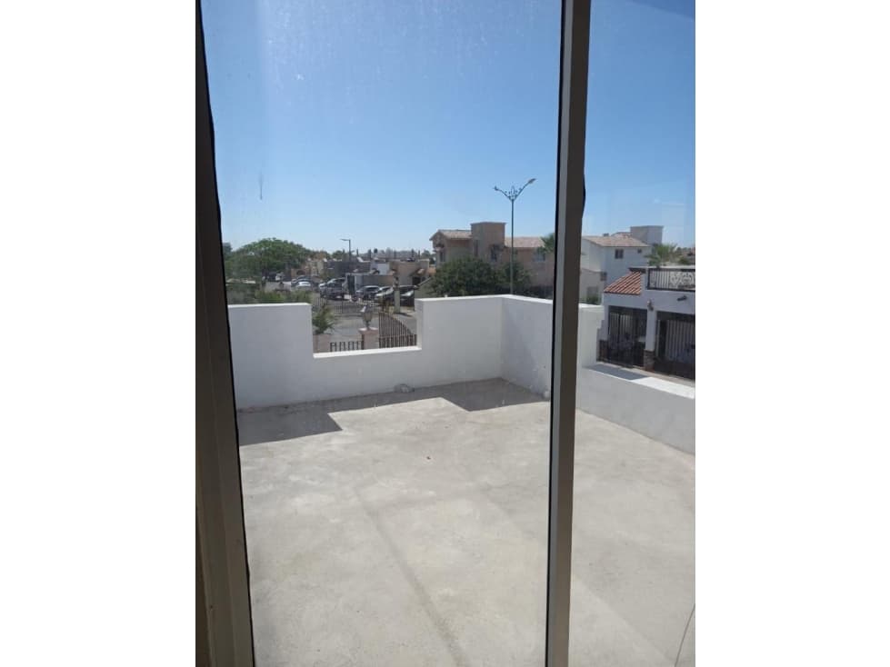 CASA EN VENTA EN PUERTA REAL — foto 4