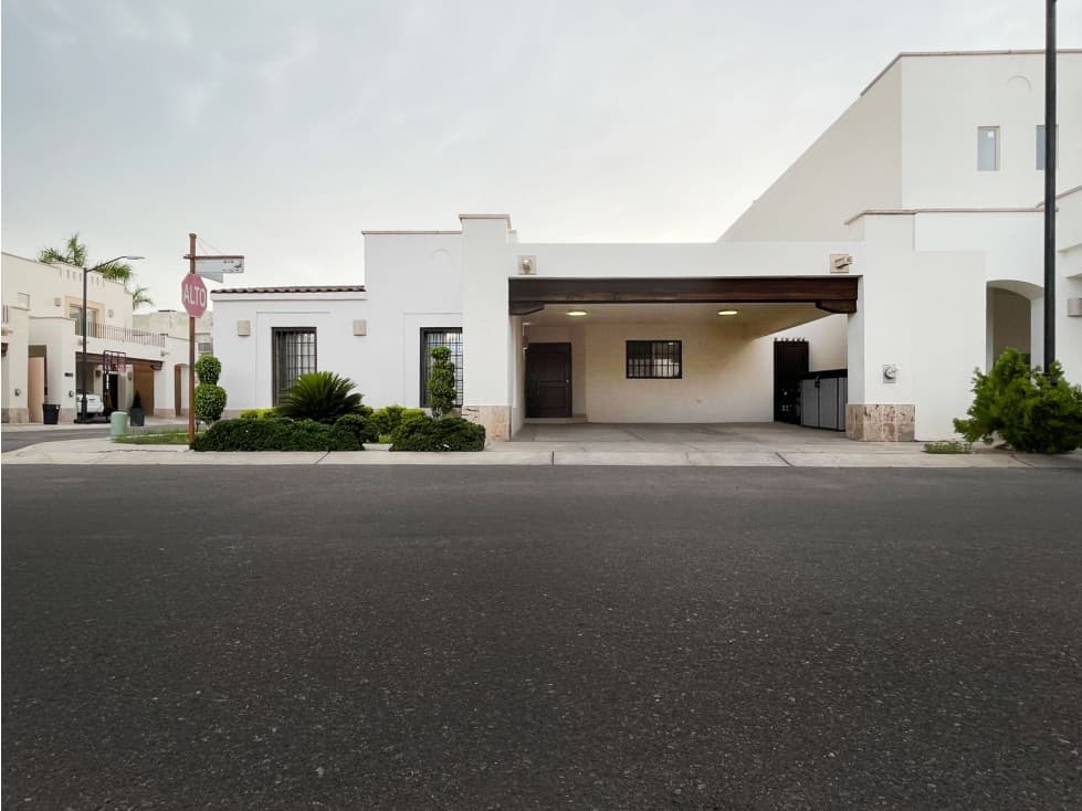 Casa en venta en La Encantada Residencial — foto 1