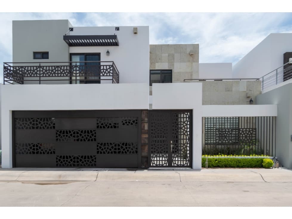 Casa en venta en Los Santos Residencial — foto 1