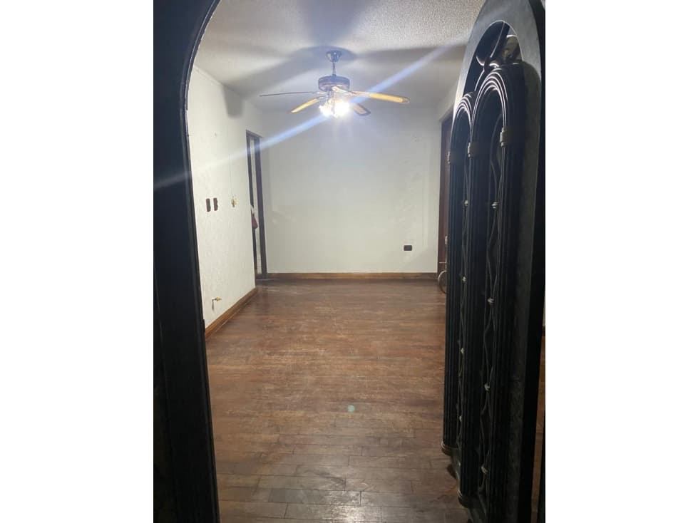 CASA EN VENTA SUR LAS TORRES — foto 3