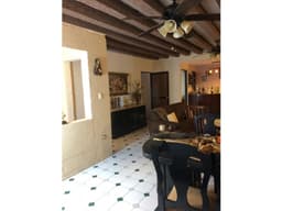 CASA EN VENTA IDEAL PARA INVERSIONISTA EN RESIDENCIAL PETROLERA