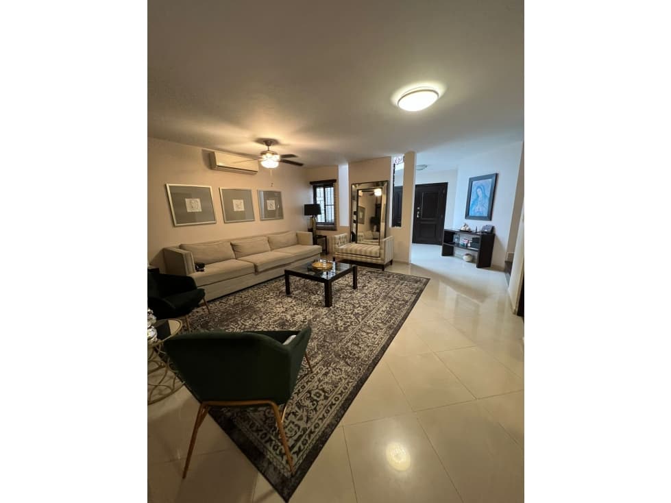 HERMOSA CASA EN PETROLERA — foto 3