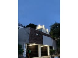 Preciosa Casa en Av. Palmira