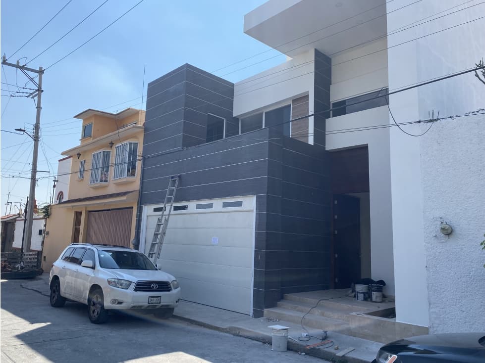 Exclusiva Casa Minimalista — foto 1