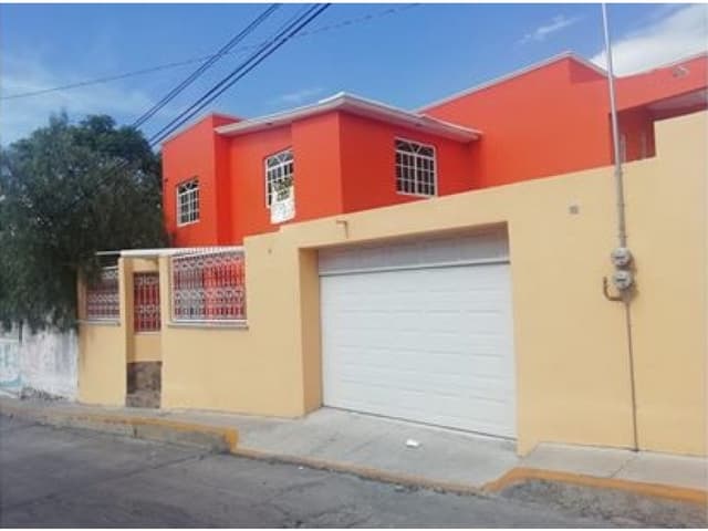 Bonita casa en Barrio Alto Tula