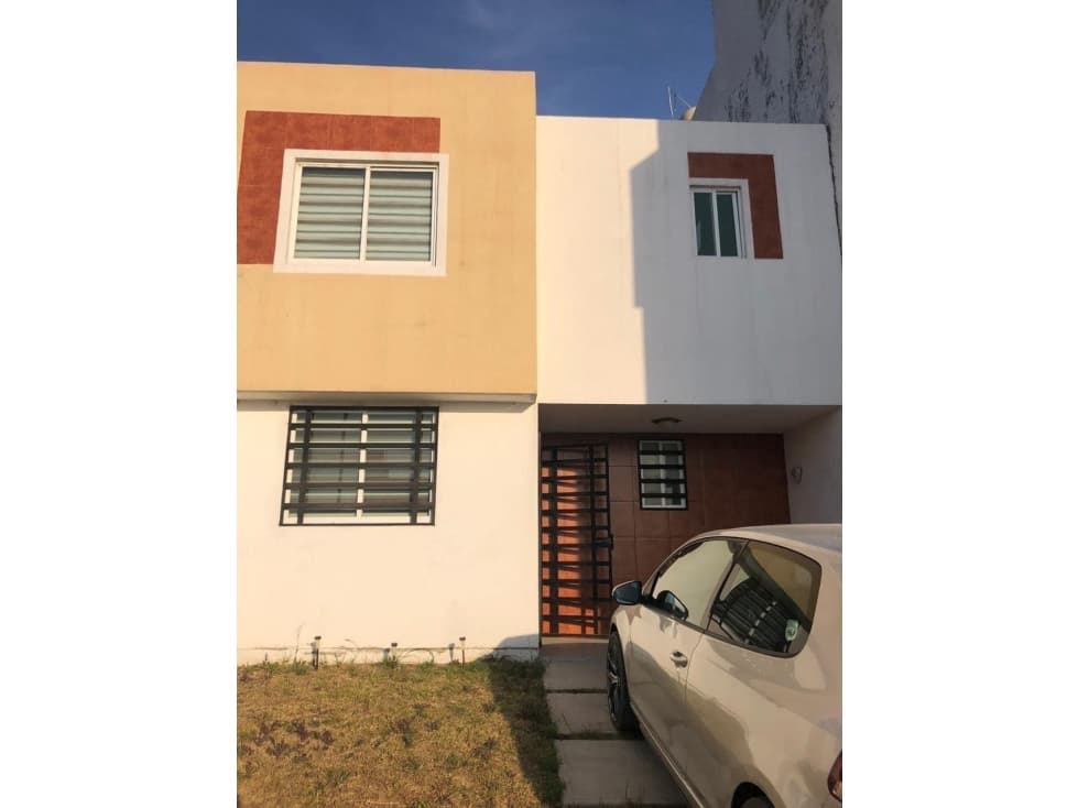 CASA FRACC LOMAS DE ITURBE — foto 1