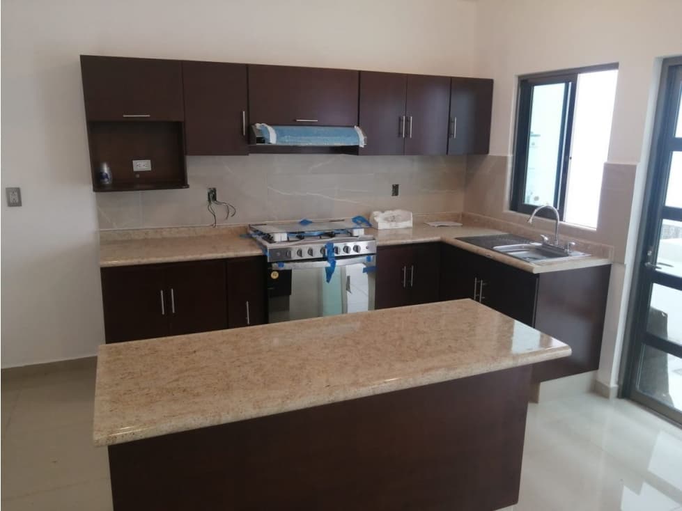 Casa en Castillo Tielemans — foto 3