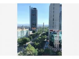 REMATO HERMOSO Y LUJOSO DEPA EN REFORMA CDMX $ 1,395,657 $