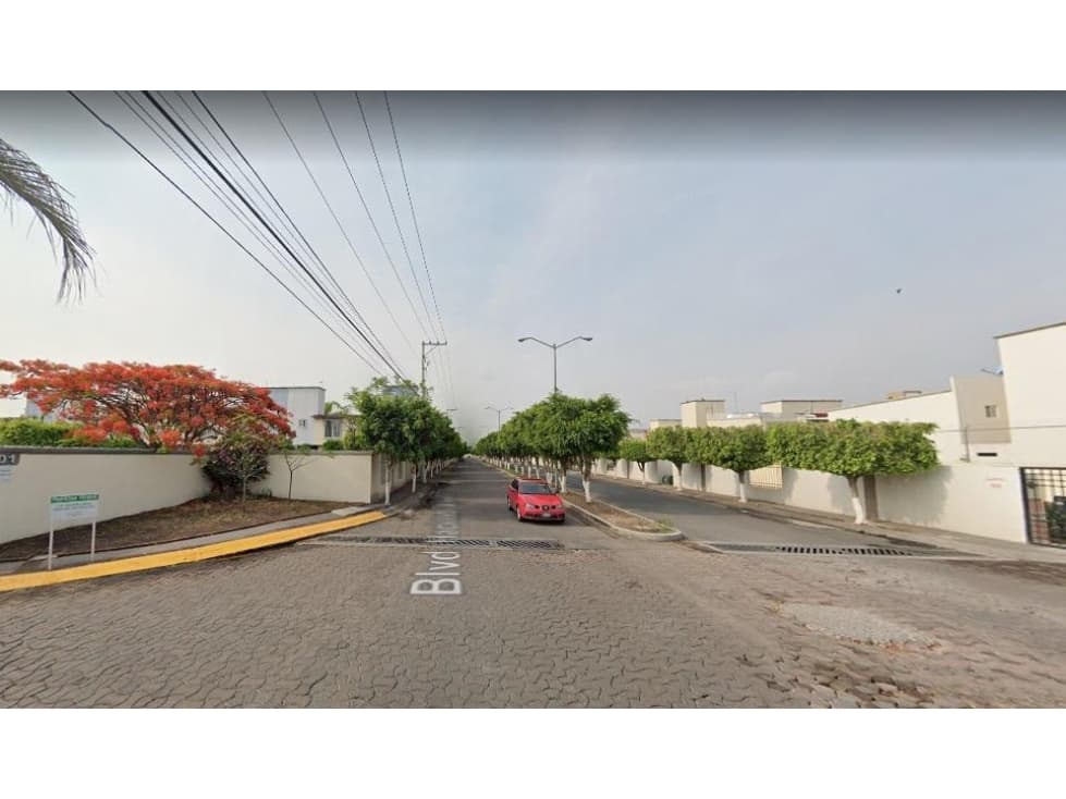 REMATE CASA A 10 MIN CENTRO DE QUERÉTARO — foto 4