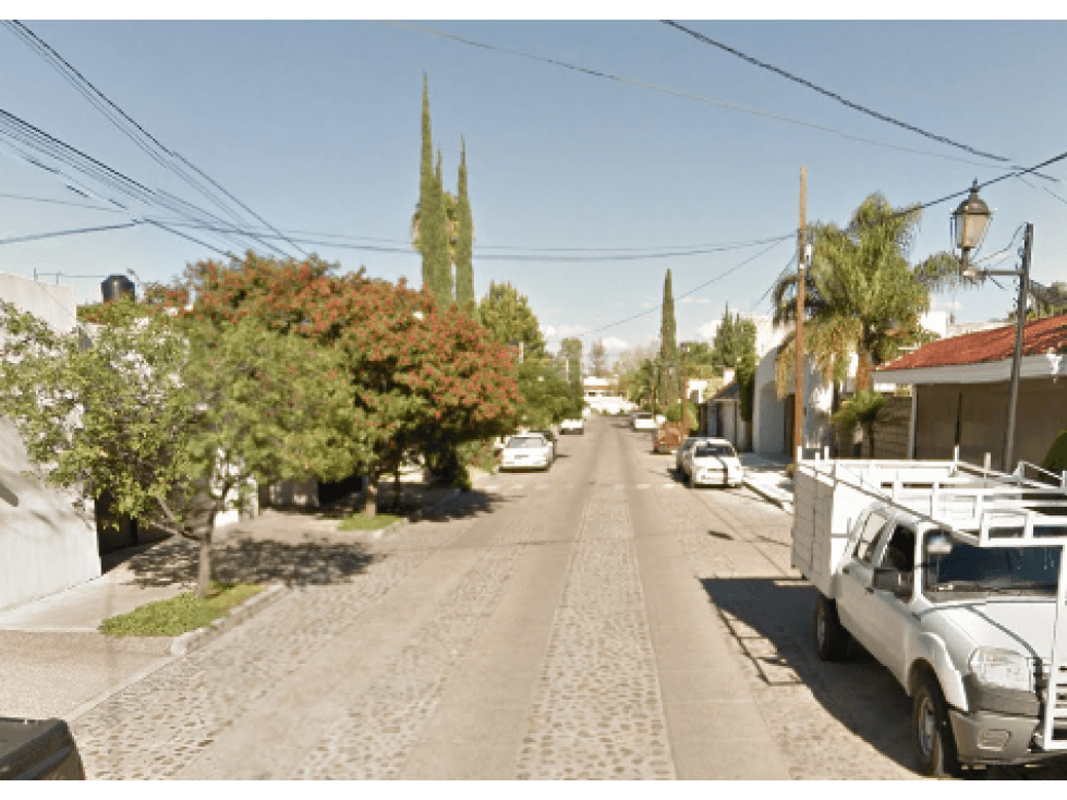 REMATE!! $ $9,969,464 LUJOSA CASA EN AGUASCALIENTES — foto 2