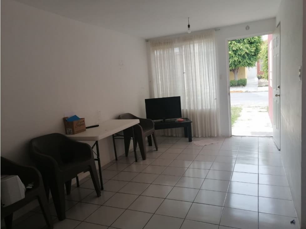 REMATE!! CASA CORREGIDORA, QUERETARO — foto 2