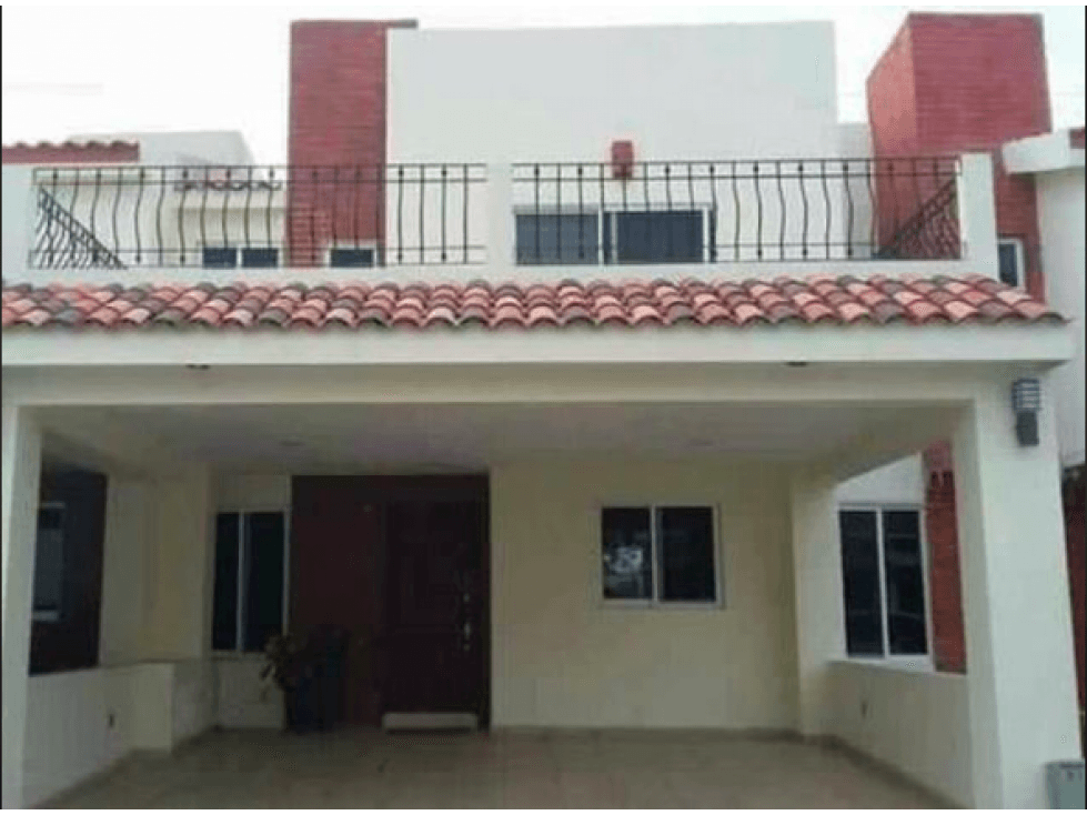 CASA EN LA JOYA $1,096,000 !!! REMATE — foto 1
