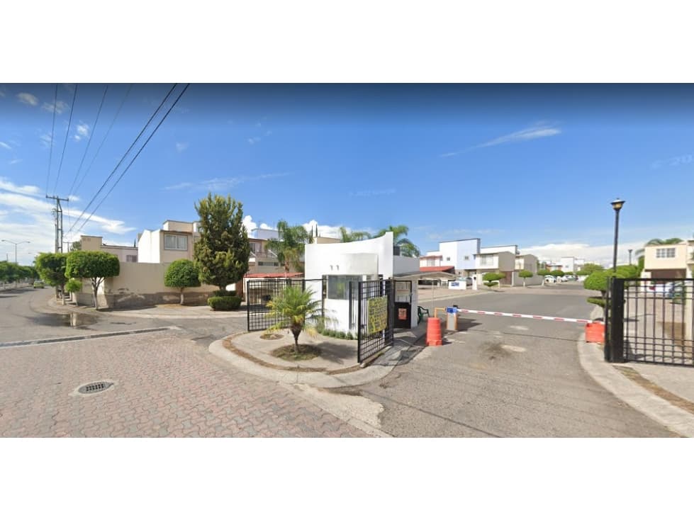 REMATE CASA A 10 MIN CENTRO DE QUERÉTARO — foto 6