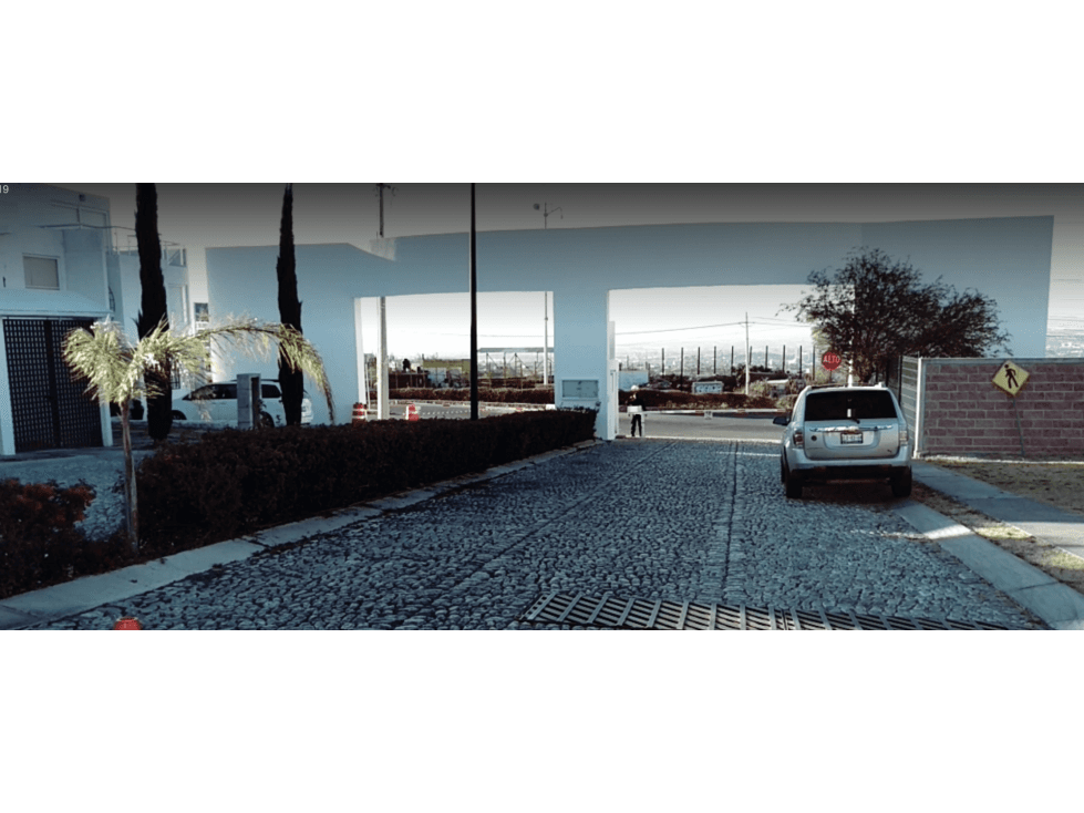 REMATE HERMOSA CASA EN MISION CIMATARIO — foto 5
