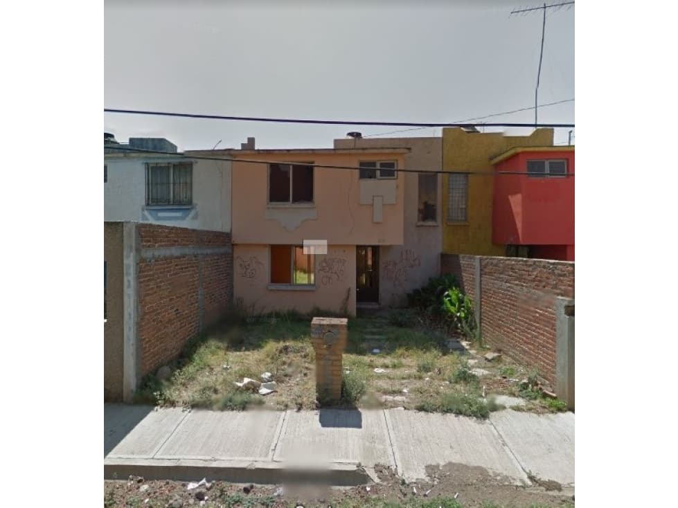 REMATE BANCARIO, CASA PARA REMODELAR — foto 1