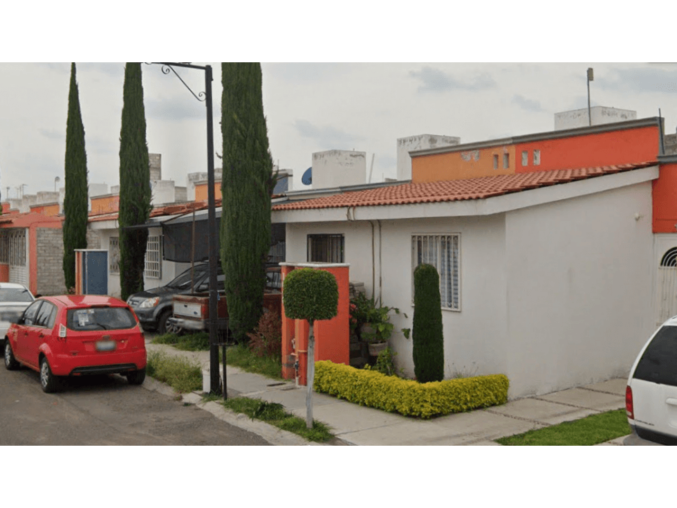 EXCELENTE OPORTUNIDAD DE CASA EN QRO. — foto 1