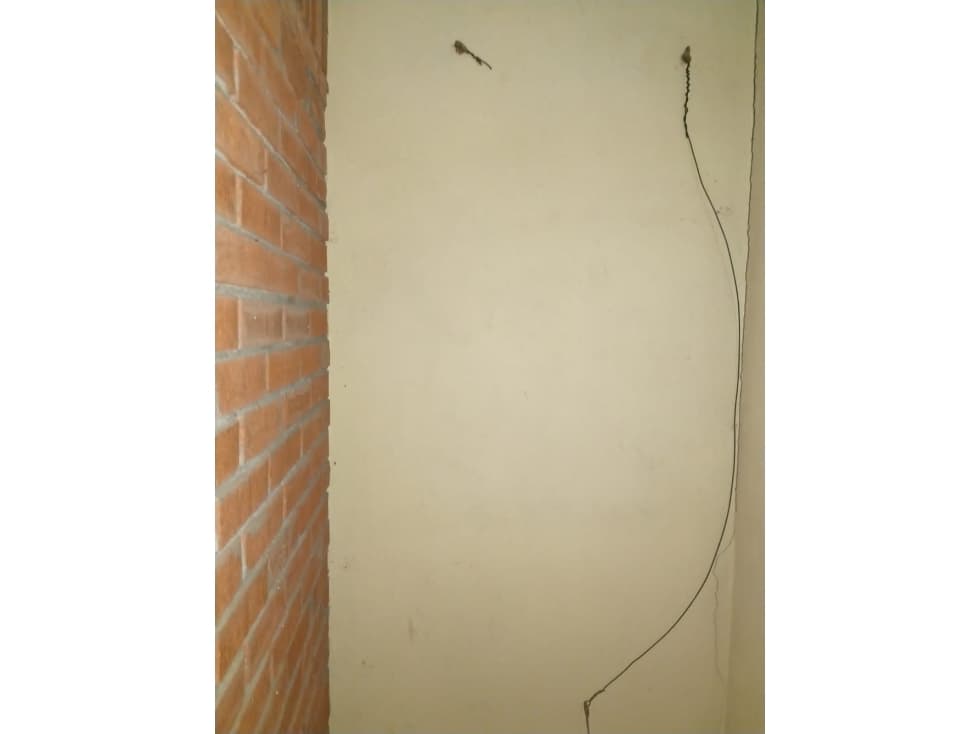 Casa venta con local comercial — foto 2
