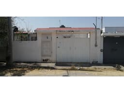 VENDO CASA DE OPORTUNIDAD $700,000