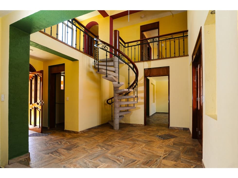 Estrene Casa Colonial con Recámara en planta baja — foto 4