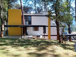 CASA CÉNTRICA AVÁNDARO