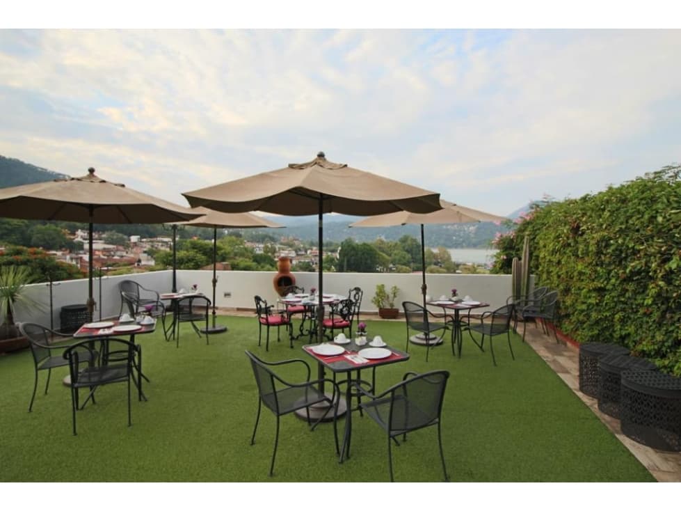 EXCLUSIVO HOTEL EN VENTA — foto 4