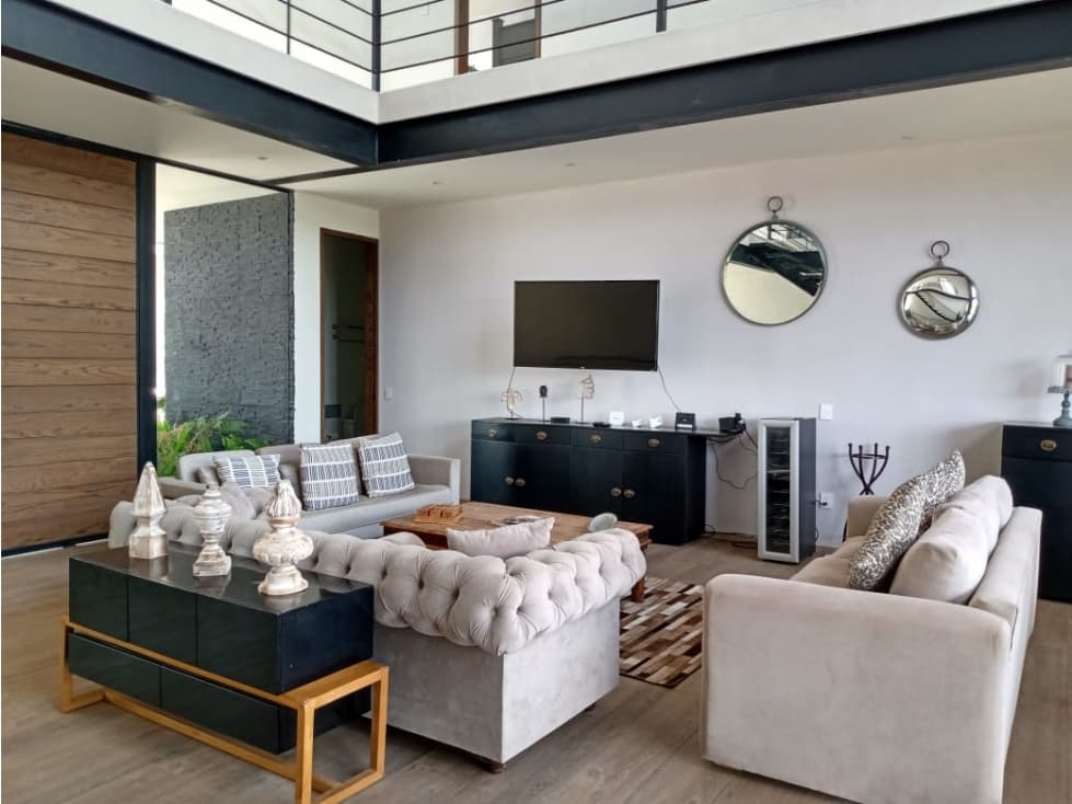 CASA MODERNA EN AVÁNDARO — foto 3