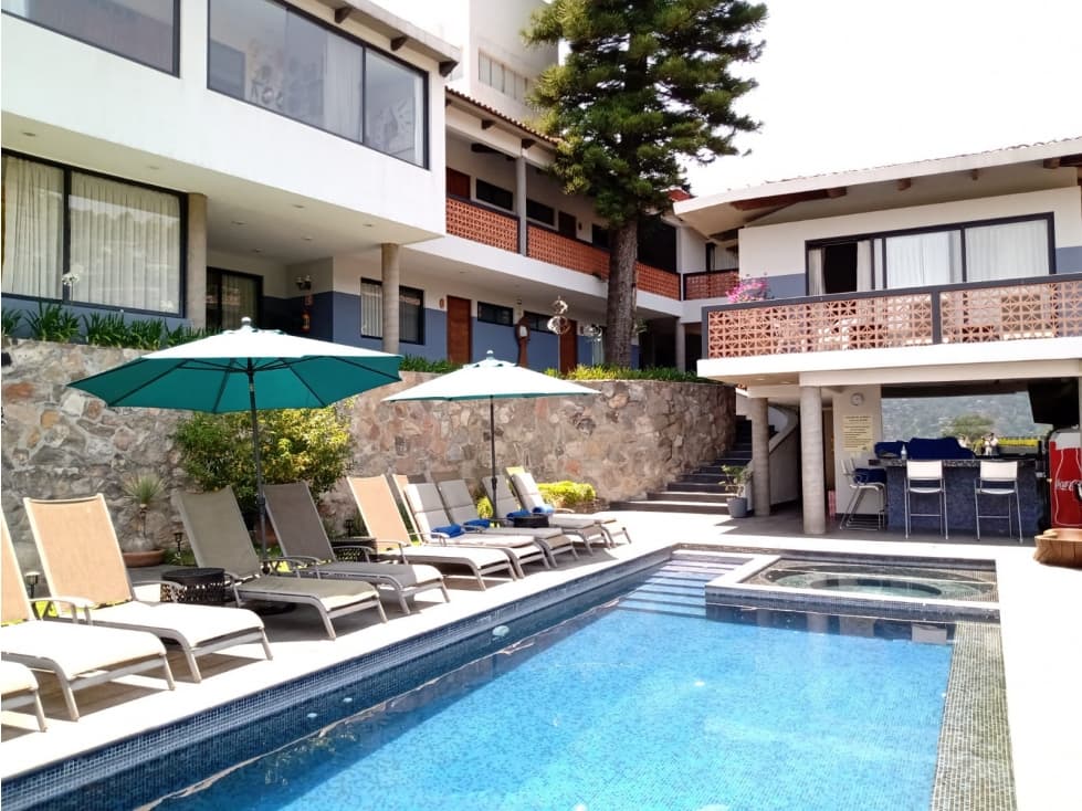 EXCLUSIVO HOTEL EN VENTA — foto 1