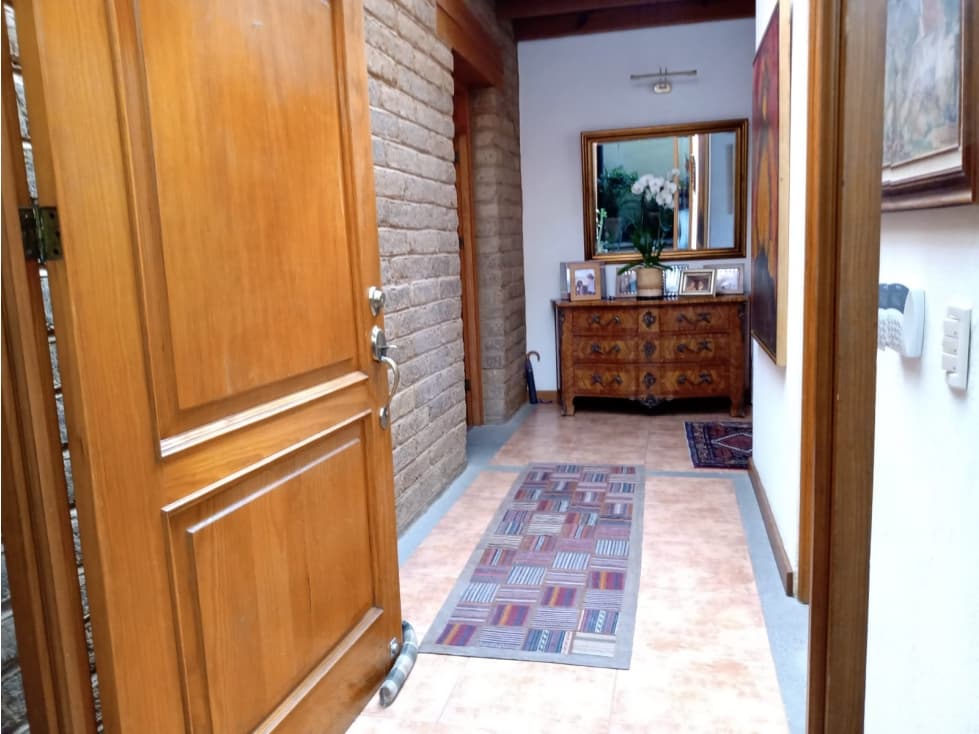 CASA CON ACCESO AL LAGO — foto 5
