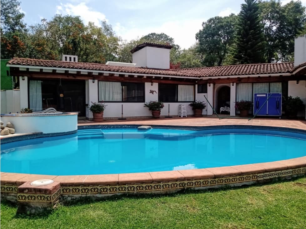 CASA EN EL CENTRO DE AVÁNDARO — foto 2