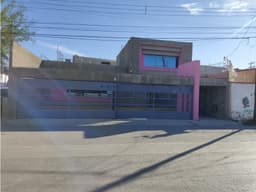 REMATE DE RESIDENCIA EN EL BARREAL, CALLE 18 DE MARZO