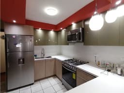 VENTA AMPLIA Y MODERNA CASA EN VILLA BONITA!!