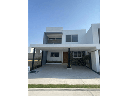 CASA EN VENTA EN TAHONA RESIDENCIAL,AGUASCALIENTES.