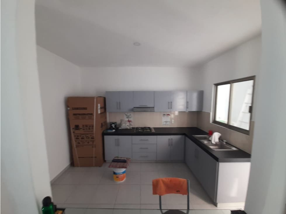 CASA SOLA EN JIUTEPEC MORELOS — foto 2
