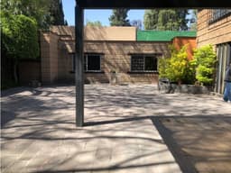 HERMOSA CASA EN BOSQUES DE TETLAMEYA