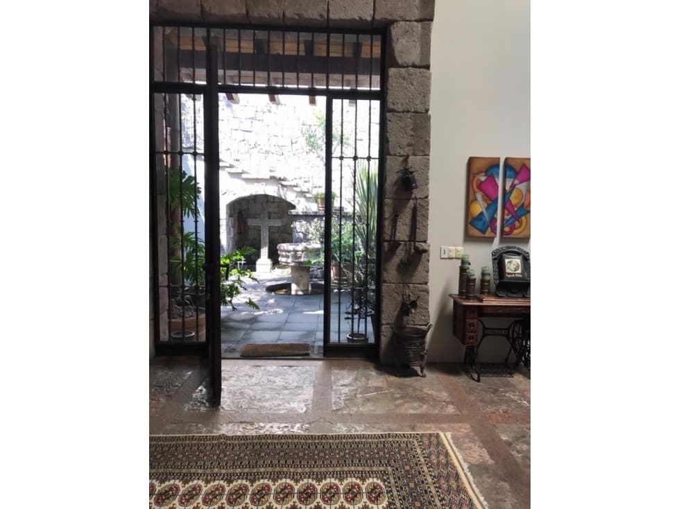 Predio con dos hermosas casas sobre Paseo de la Reforma — foto 1