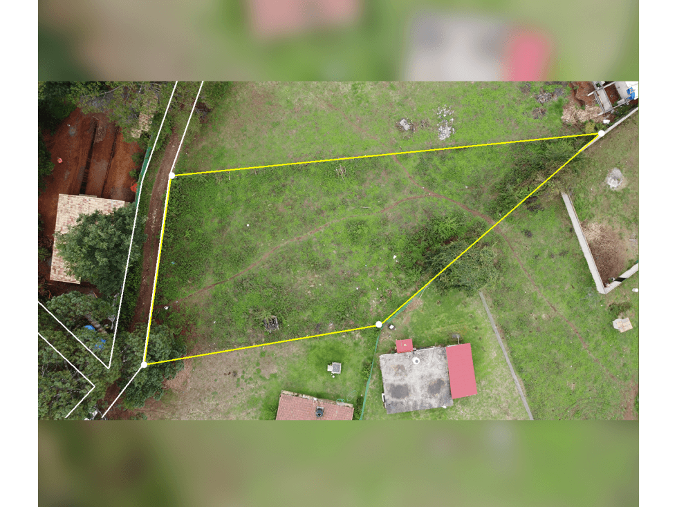 OPORTUNIDAD PARA INVERSIÓN O PROYECTO| TERRENO EN VALLE DE BRAVO — foto 2
