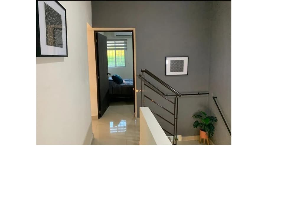 CASA RENTA EN VALLE LA RIOJA APODACA — foto 2