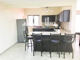 DEPARTAMENTO AMUEBLADO C/ SERVICIOS RENTA AL PTE.  FRACC DEL VALLE