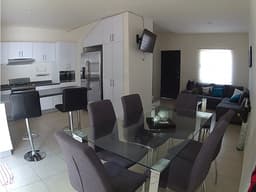 CASA AMUEBLADA EN RENTA AL SUR EN CONDOMINIO PUNTA SANTA MONICA