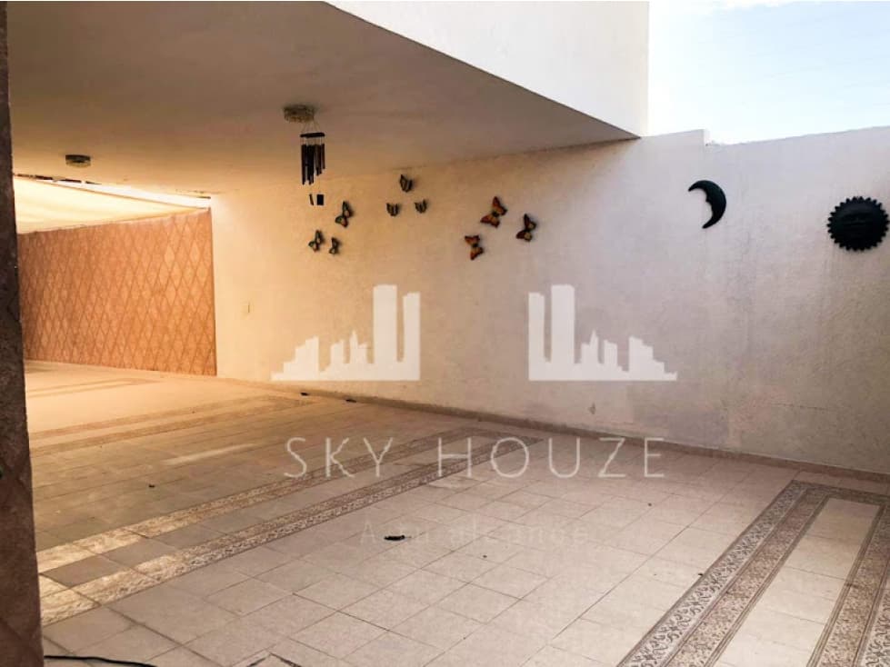 CASA DE OPORTUNIDAD EN VENTA  AL NORTE EN LOS BOSQUES — foto 3
