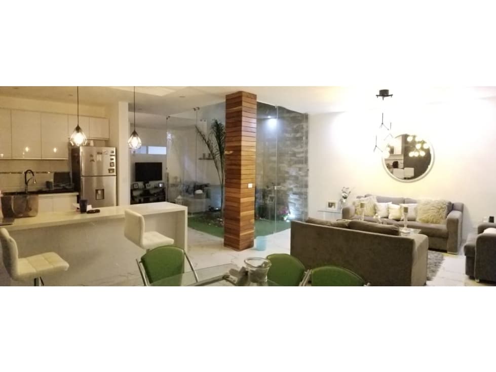 CASA EN VENTA AL PONIENTE EN RESIDENCIAL BOSQUE SERENO — foto 1