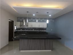 DEPARTAMENTO AMUEBLADO DE LUJO CERCA UNIVERSIDAD PANAMERICANA